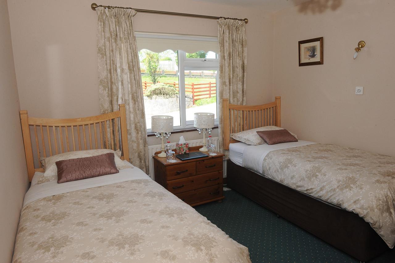 Avondale Farmhouse B&B Pettigoe Екстериор снимка